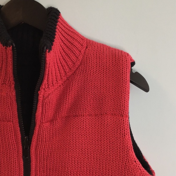 A/X Armani Exchange Reversible Knit Vest - Picture 10 of 14